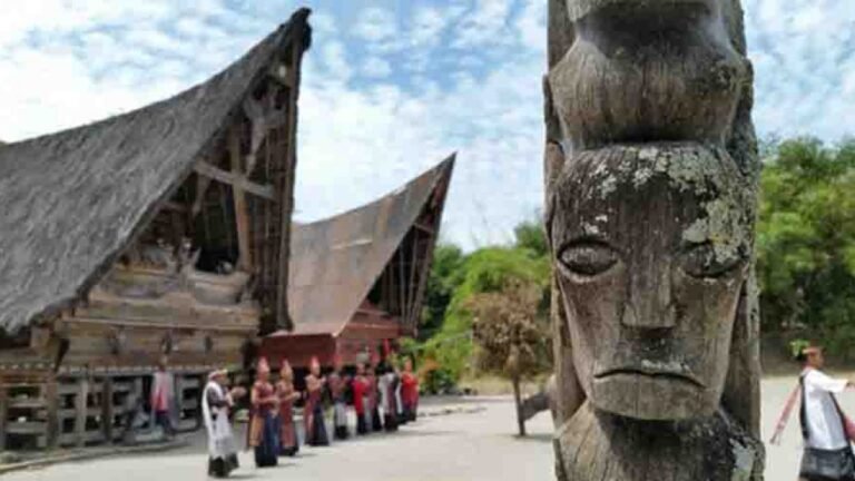 museum huta bolon tourtoba 5 1280x720 1 768x432