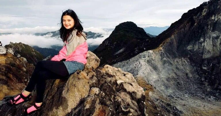 Pendaki Cantik @vhiona oktavia ginting 768x403