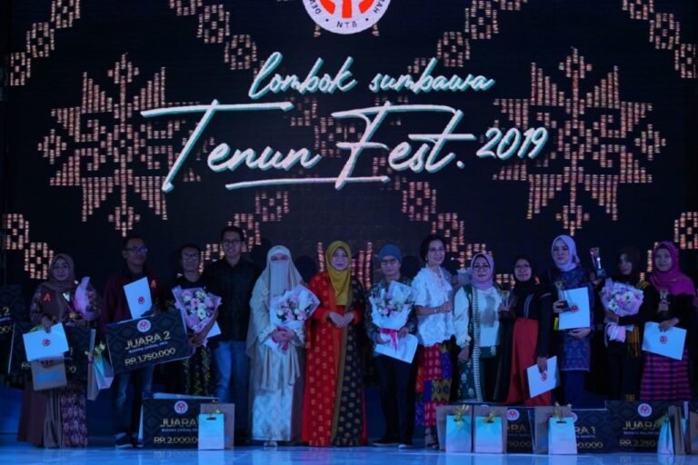 Dekranasda Award 2019 3 768x512