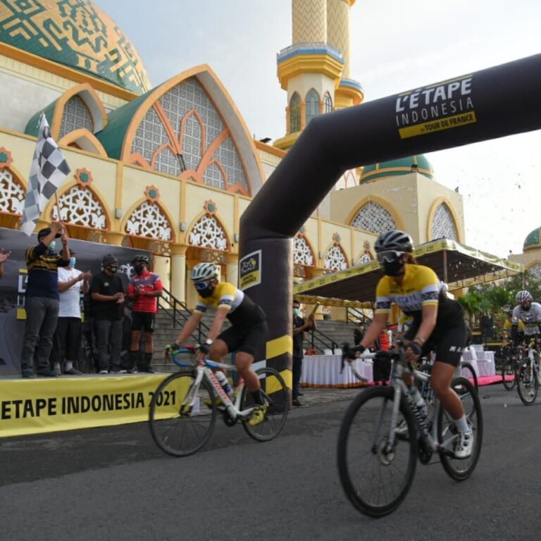 Etape 1024x1024 1 768x768