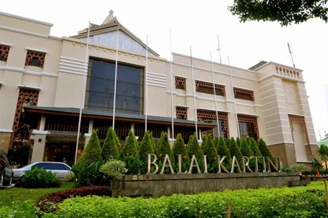 20141218  rapat dihotel